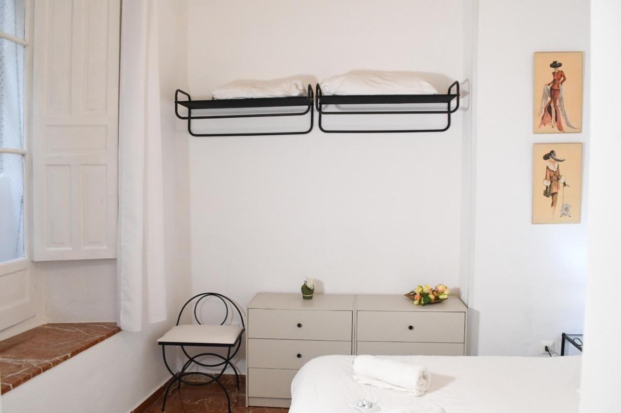 Apartamento Descalzos Σεβίλλη Εξωτερικό φωτογραφία
